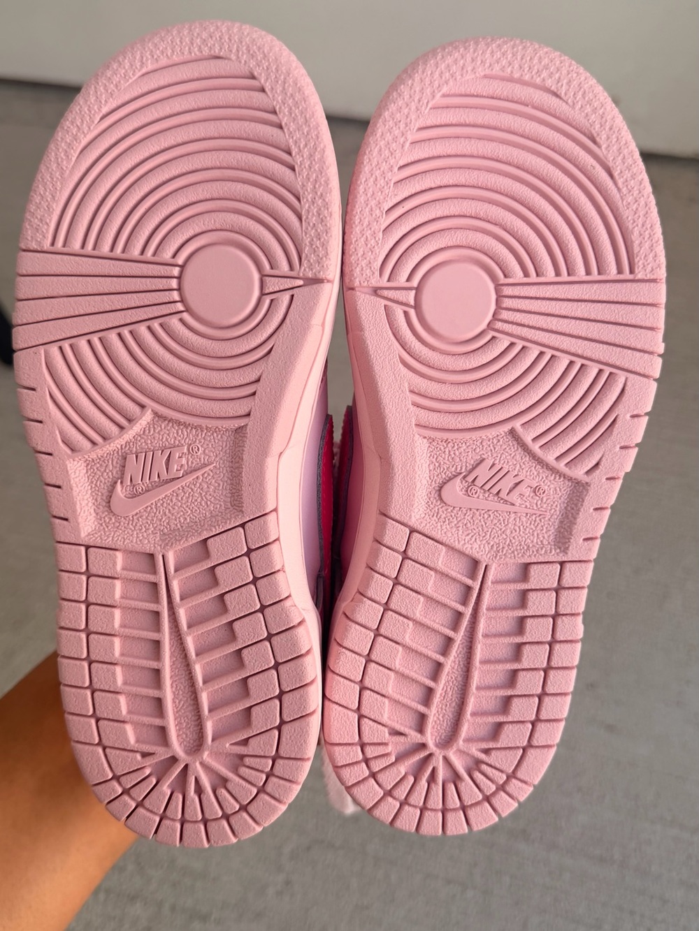 Nike Girls' Pink Low-Top Dunk with Hot Pink Swoosh - Picture 5 of 6